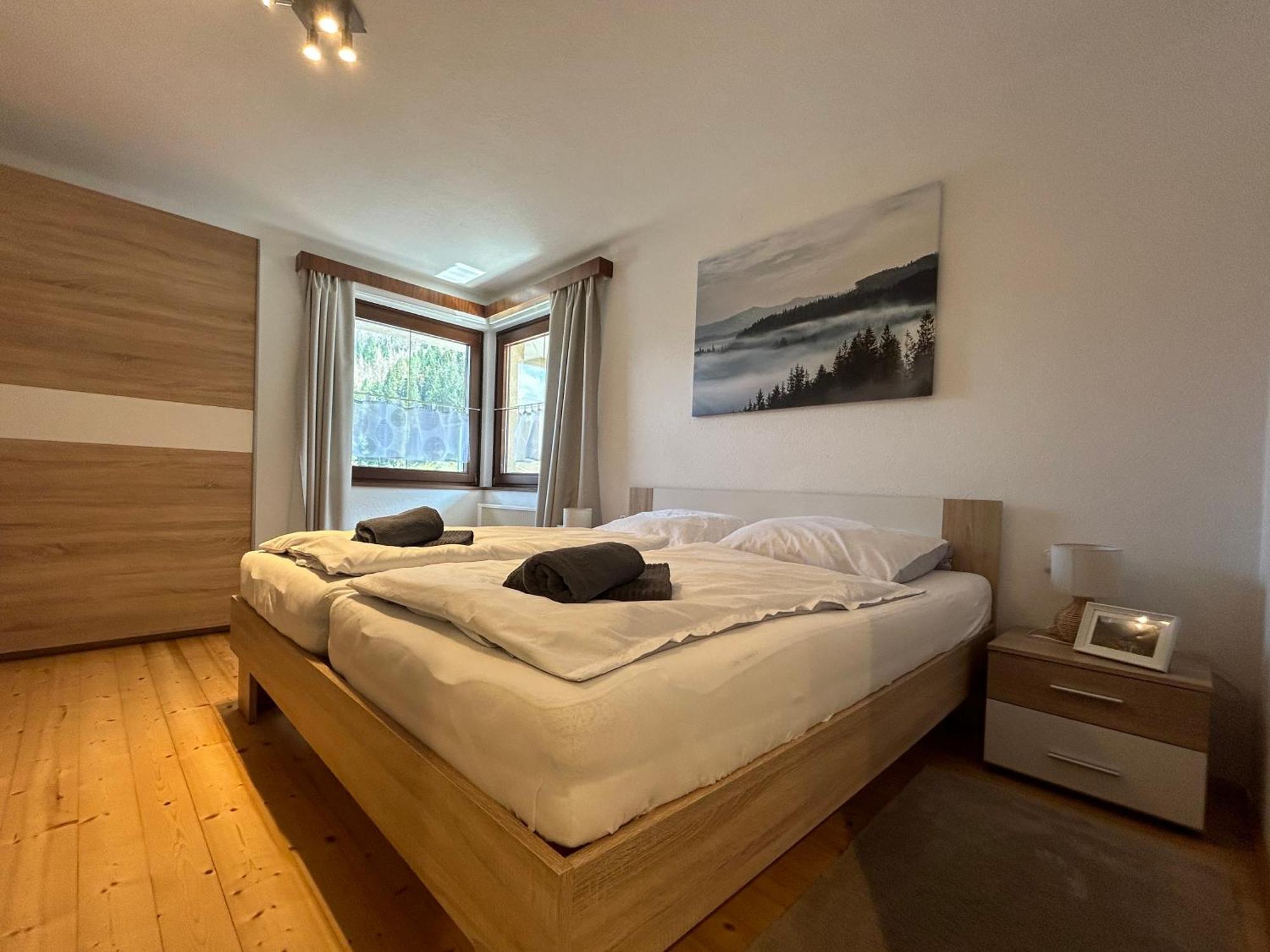 Haus Waldblick Appartement Hopfgarten in Defereggen Buitenkant foto