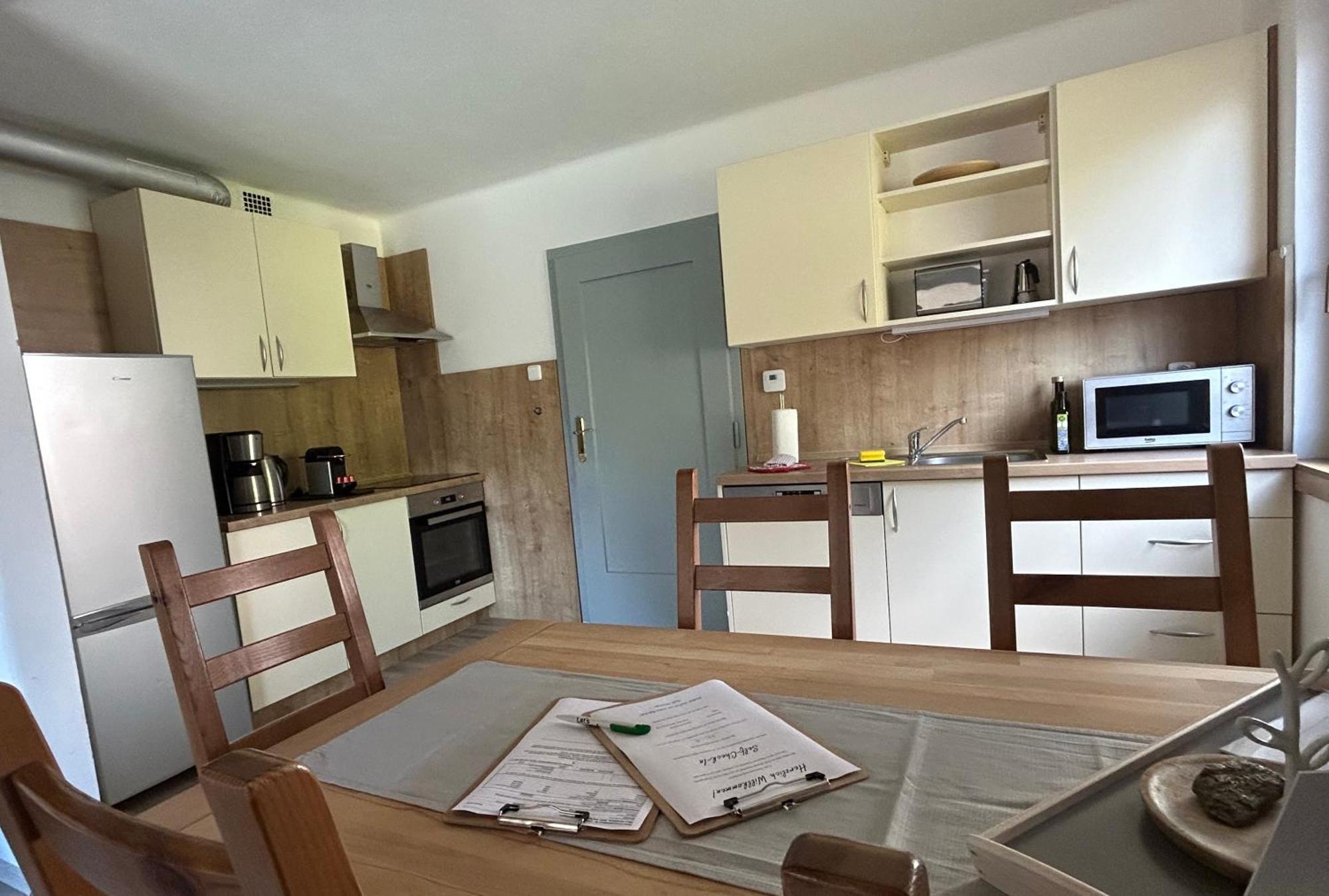 Haus Waldblick Appartement Hopfgarten in Defereggen Buitenkant foto