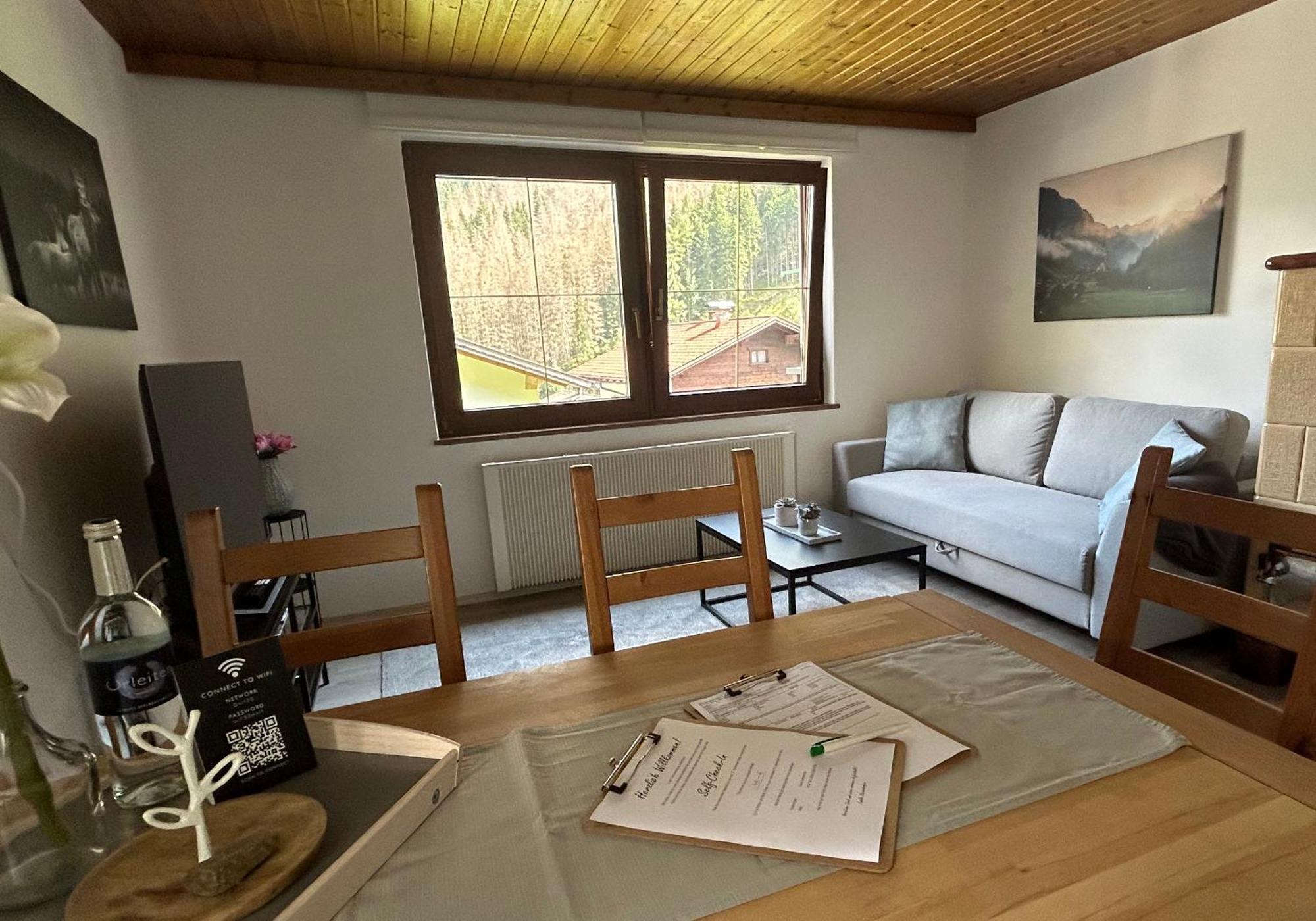 Haus Waldblick Appartement Hopfgarten in Defereggen Buitenkant foto